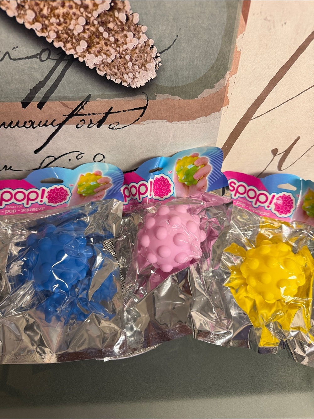 ❣️5/$25❣️pop Sensory Pop Squeeze Balls - choose 1 Blue, Pink or , Yellow. 🆕
